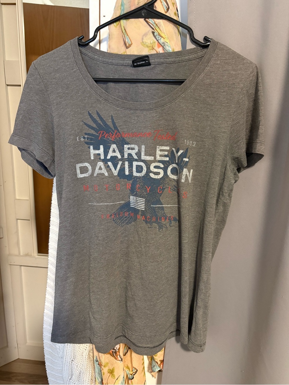 Harley Davidson woman’s T-shirt size large
